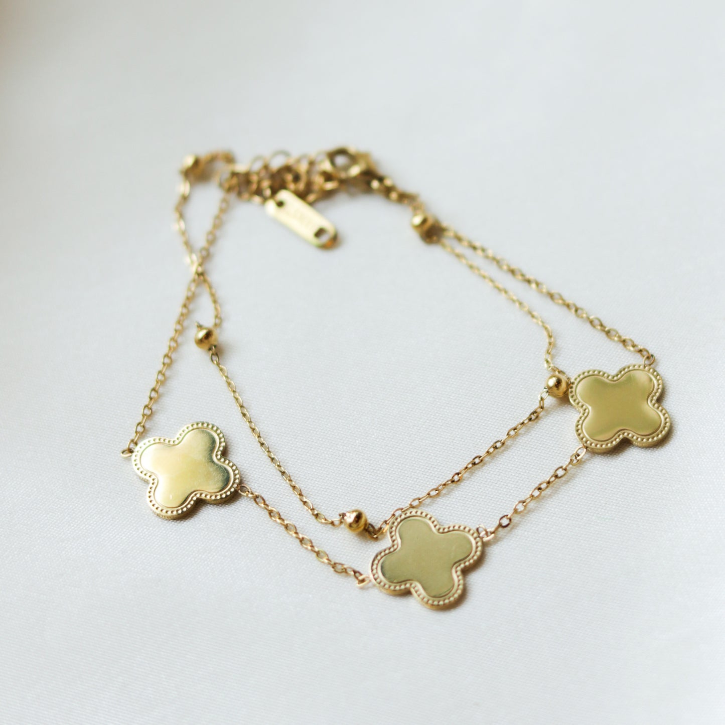 Golden Clover Luxe Bracelet