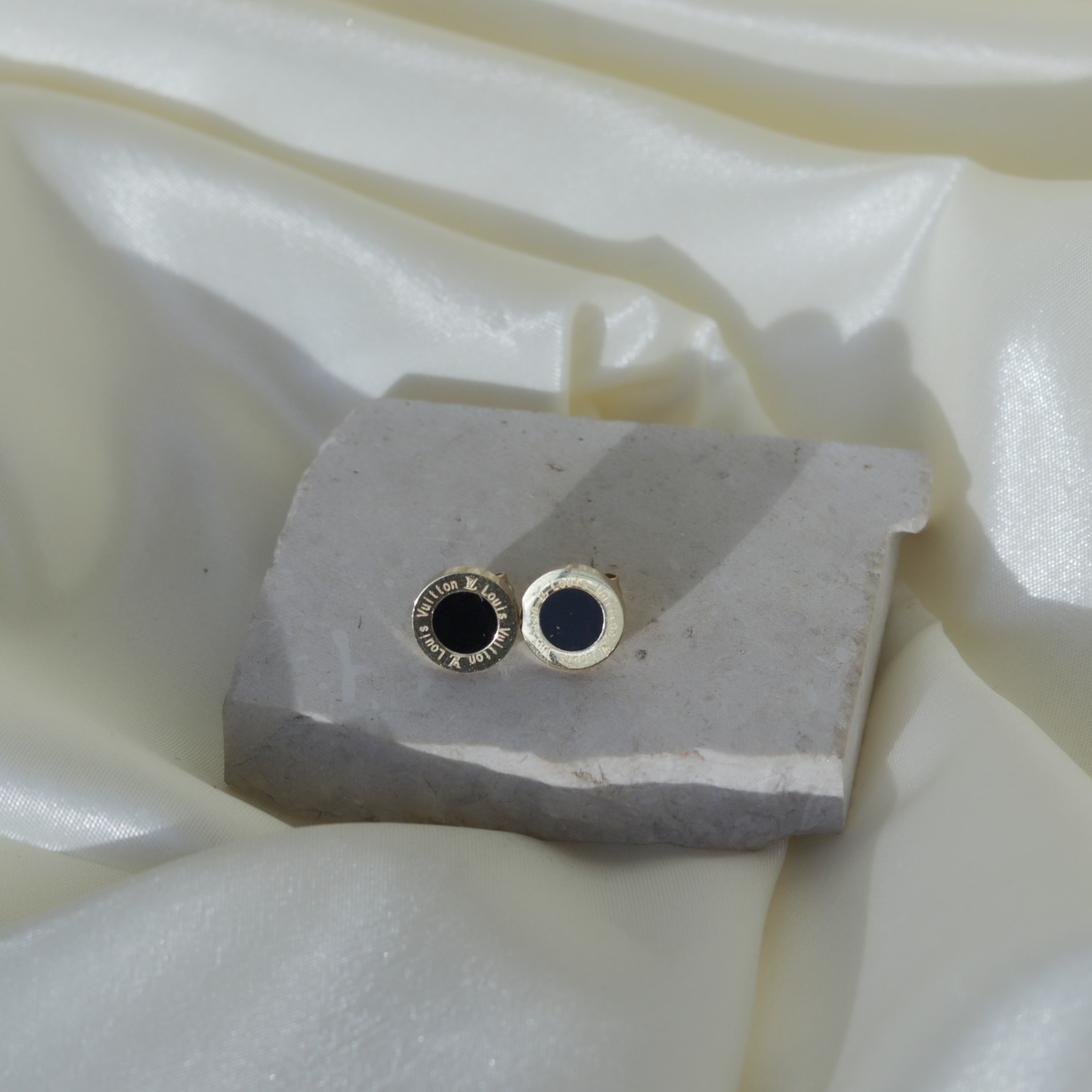 Halo Studs