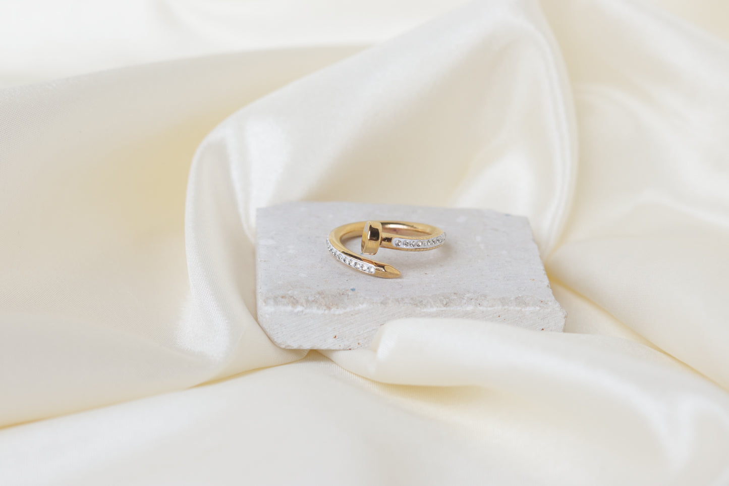 Striking Luzura Nova Nail gold-plated ring with zircon stone, ideal for bold artistry in Karachi or bridal elegance in Lahore, Pakistan 2025.