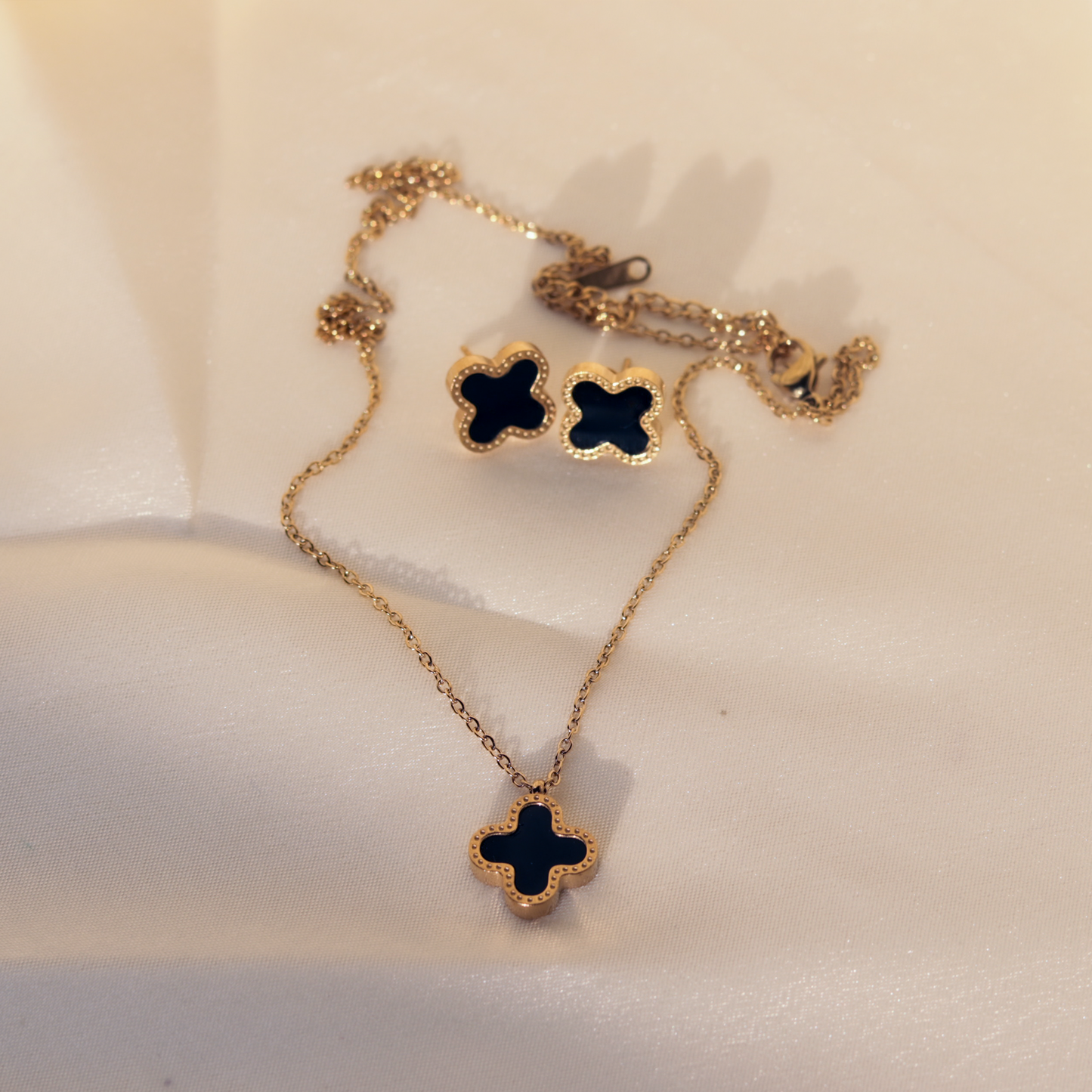 Luzura NC Black & Gold-Tone Jewelry Set