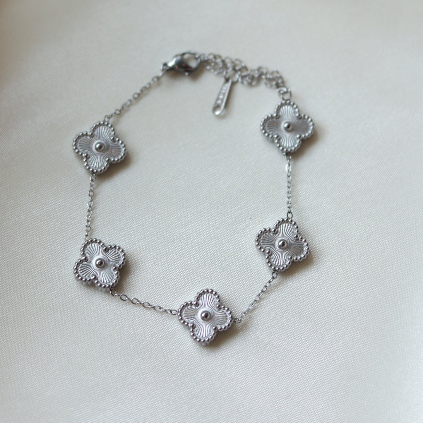 Silver Clover Charm Bracelet