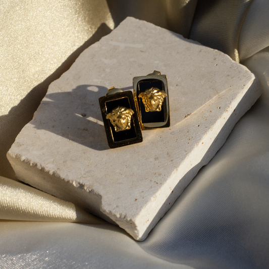 Medusa Studs black Earrings