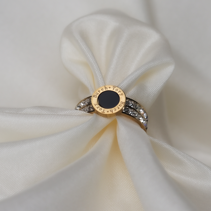 Noir Luxe Ring
