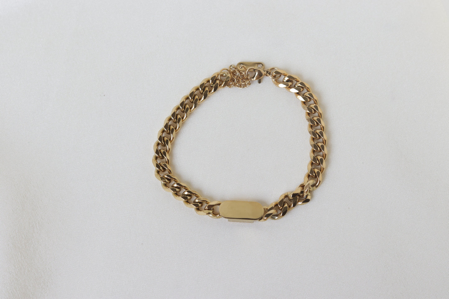 Gold Bracelet A6