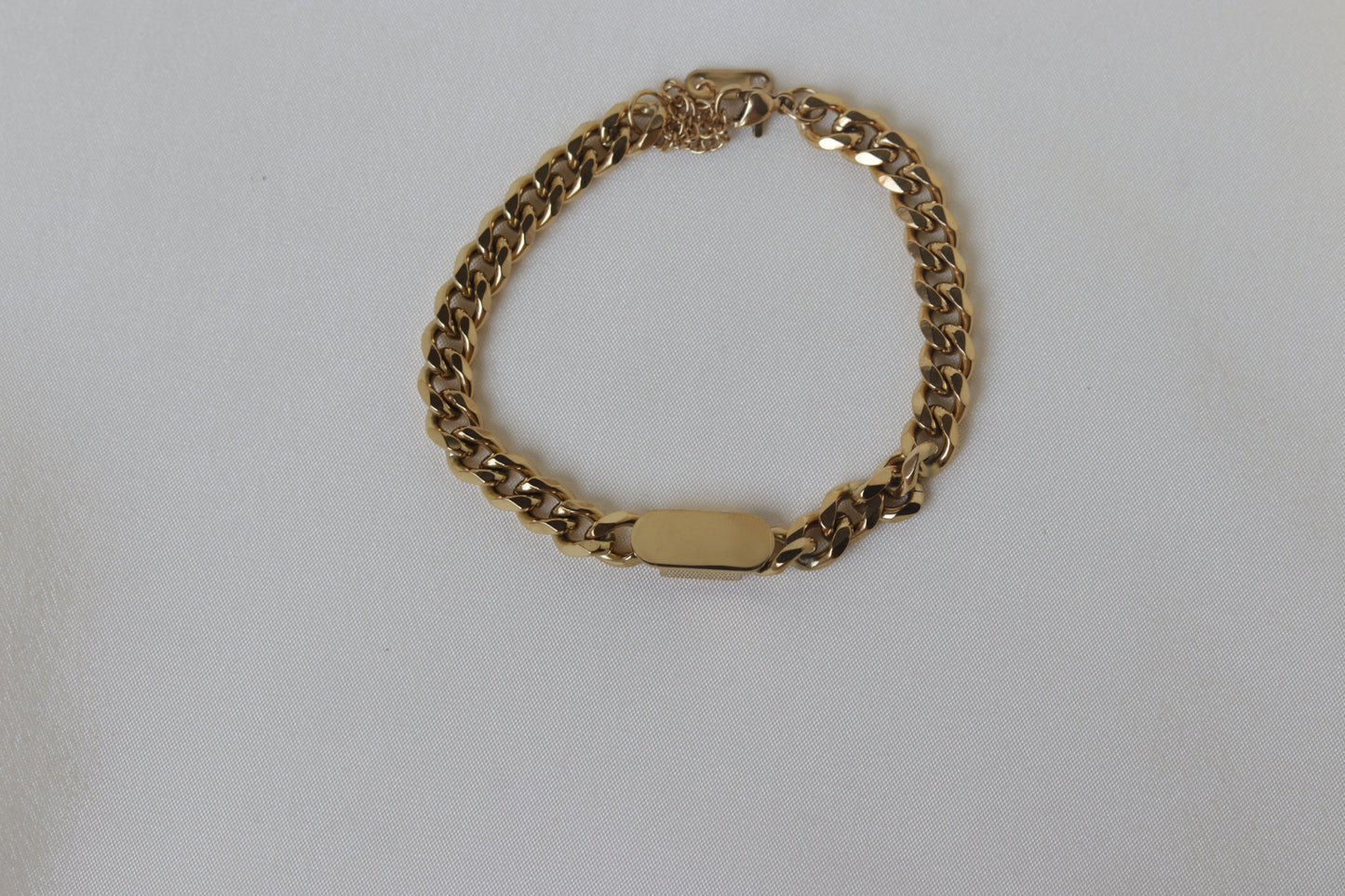 Gold Bracelet A6