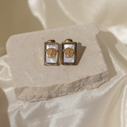 medusa Studs white